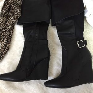 Wedge heel boots